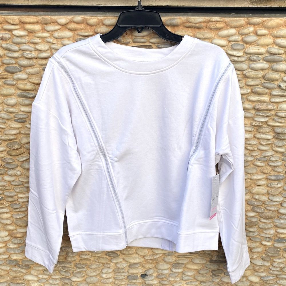 Lucky in Love White ZIPS ARE SEALED Sweatshirt/Jacket. Size Large. NWT - Picture 3 of 11